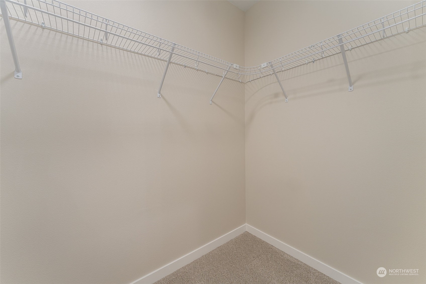 1074 Southwest Collier Place Issaquah, WA 98027 - Photo 13 of 36 a view of a room