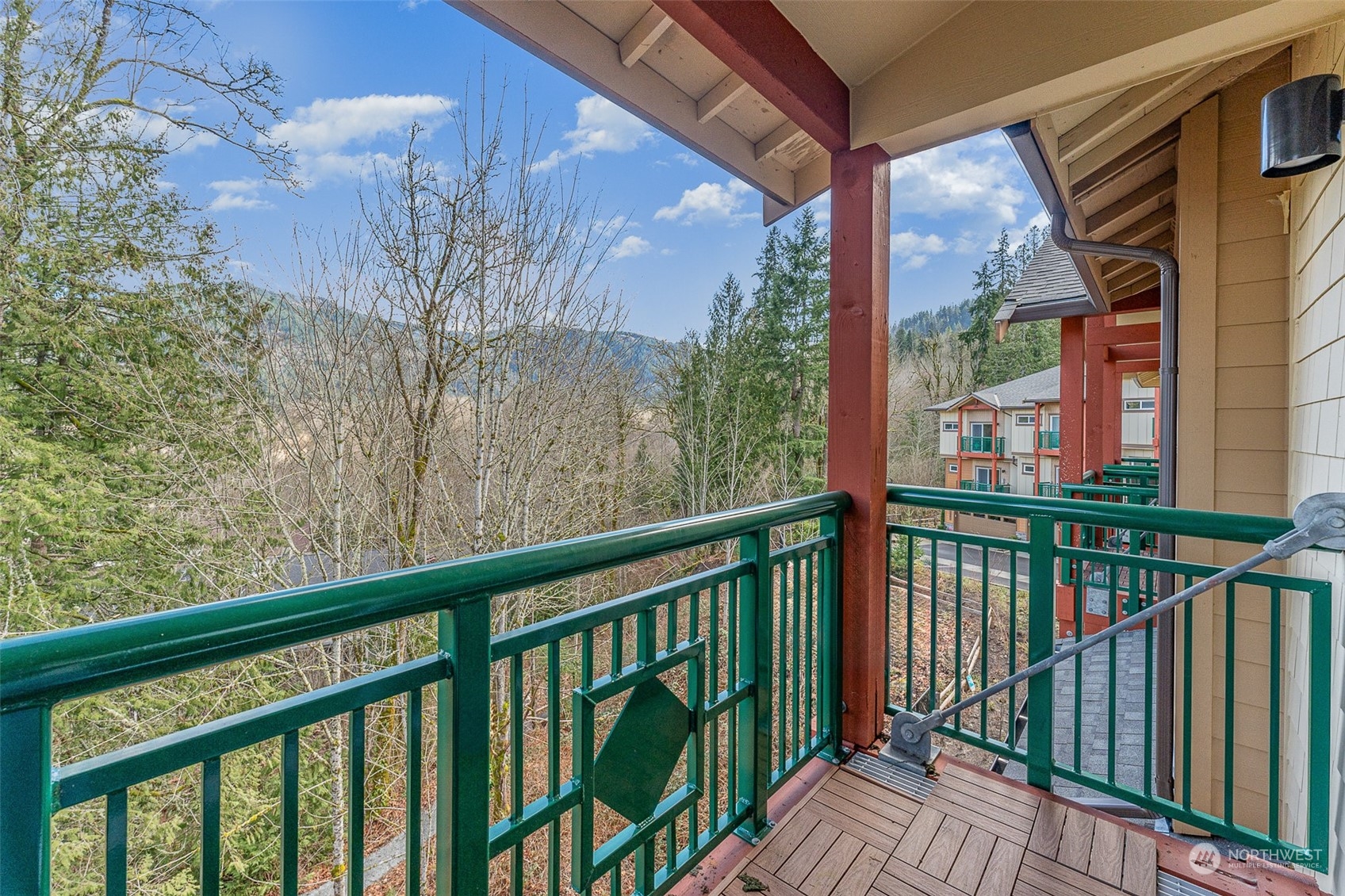 1074 Southwest Collier Place Issaquah, WA 98027 - Photo 25 of 36 a view of a balcony with a small yard