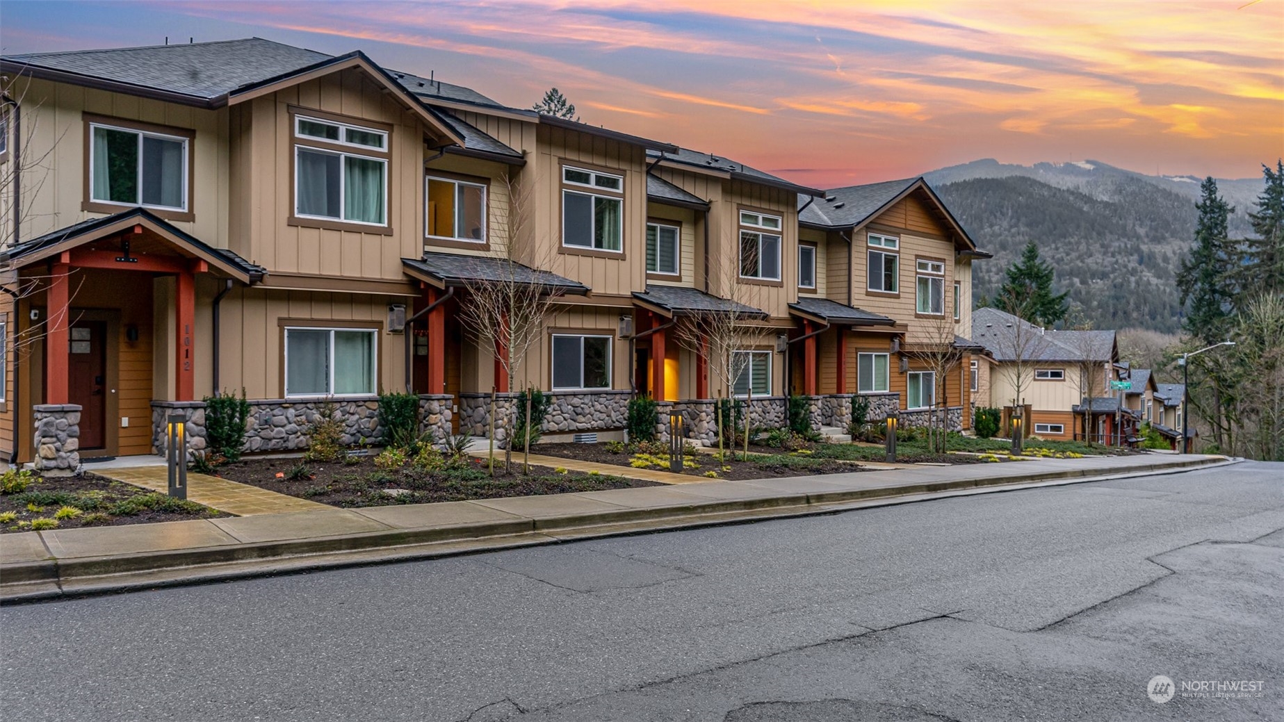 1074 Southwest Collier Place Issaquah, WA 98027 - Photo 28 of 36 a front view of a residential apartment building