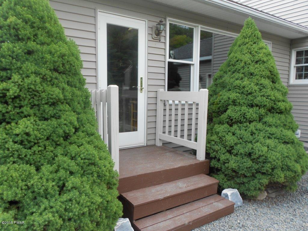 296 Sawmill Road Greentown, PA 18426 - Photo 9 of 69