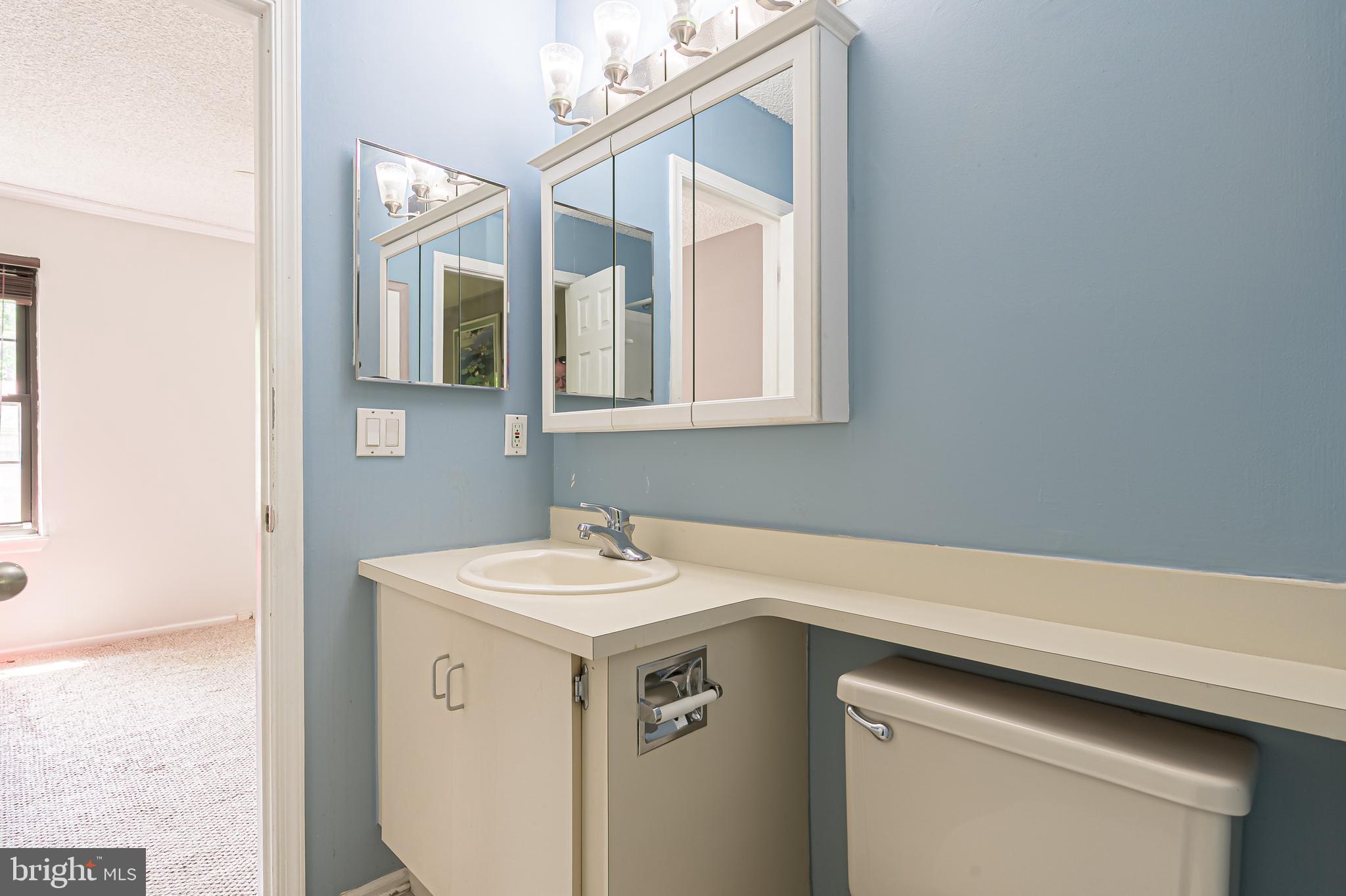 298 Mattix Run Galloway Township, NJ 08205 - Photo 18 of 36 a utility room with dryer and washer