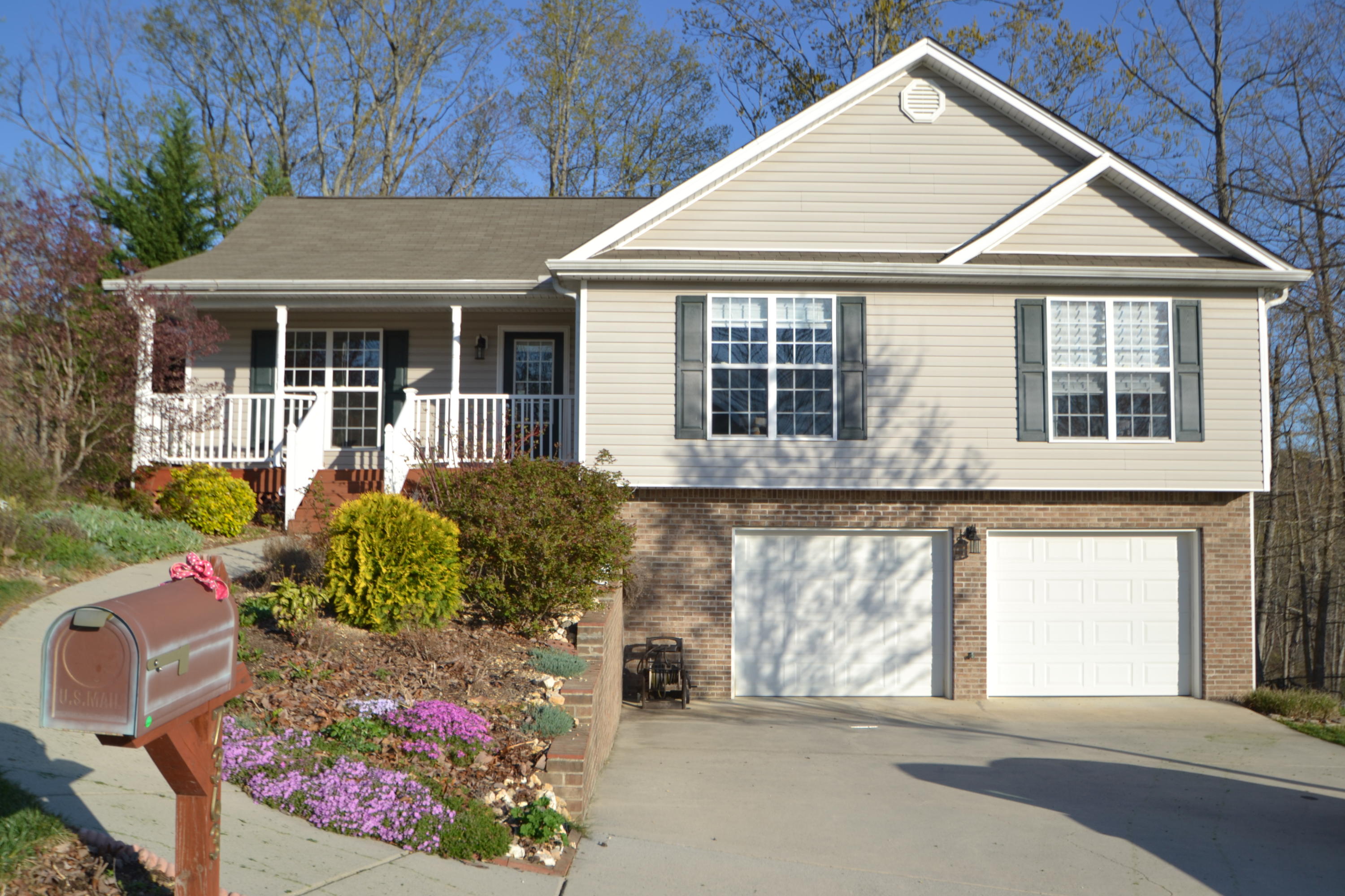 7363 British Road Ooltewah, TN 37363 - Photo 1 of 38 DSC_0693.JPG