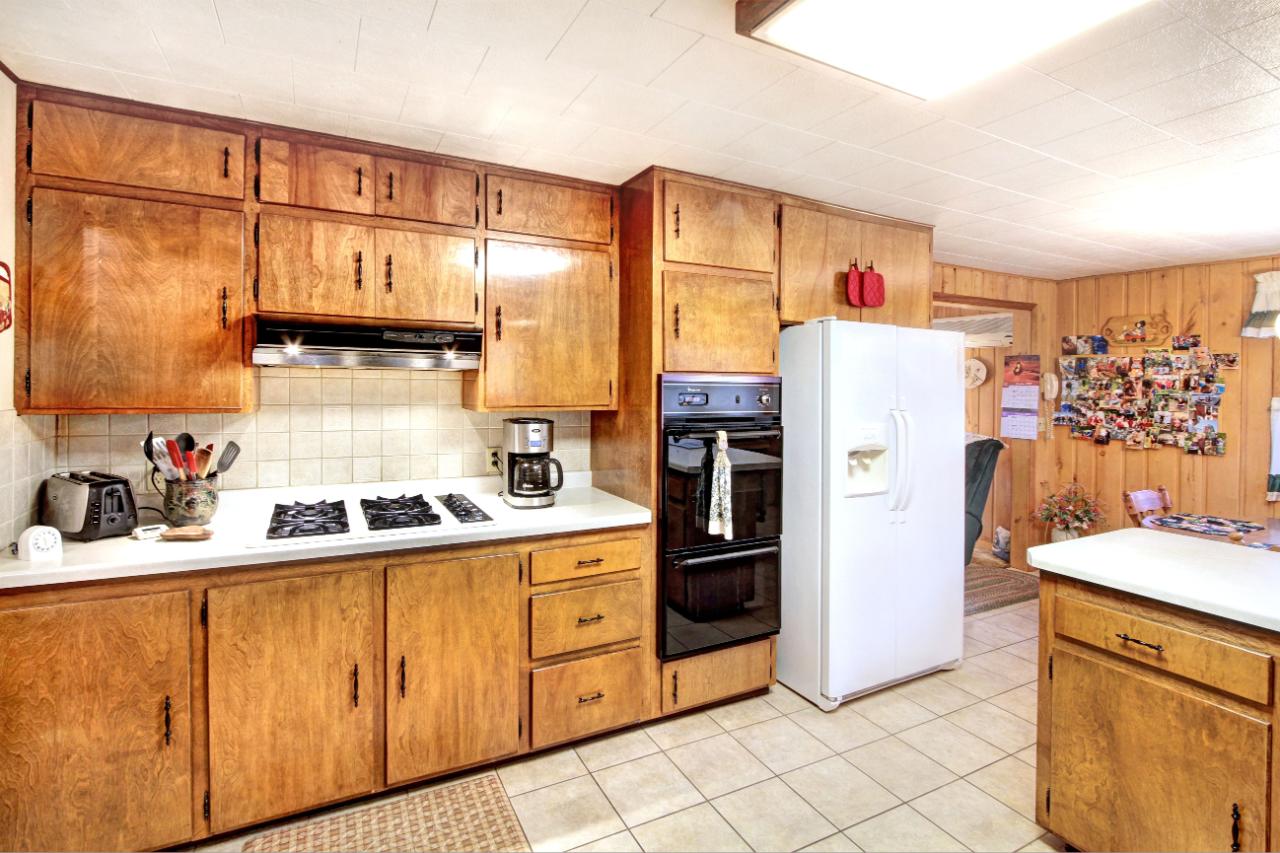 1885 Scattering Rice Lake Road Eagle River, WI 54521 - Photo 5 of 24 Gallery Image 5