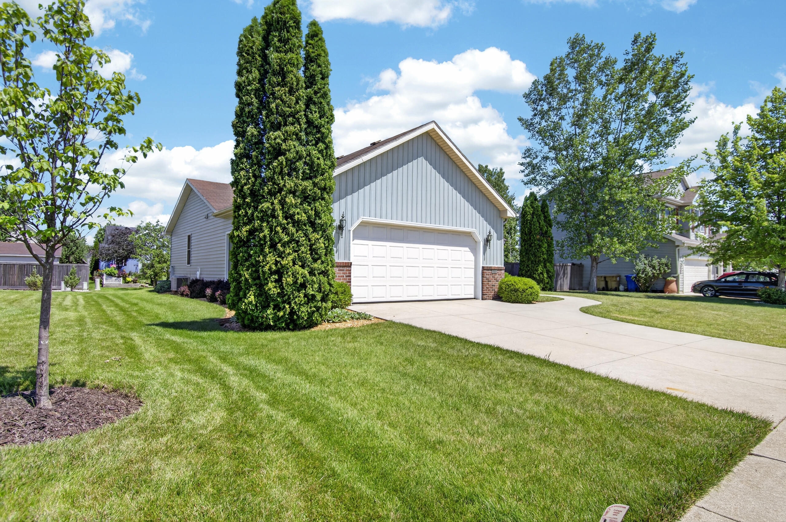 9300 63rd Street Kenosha, WI 53142 - Photo 3 of 24 IMG_4707