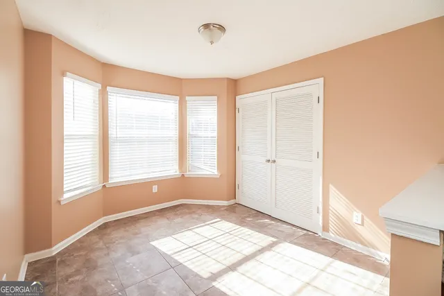 $2,075 | 2095 Sugar Creek Falls Court, Atlanta, GA 30316