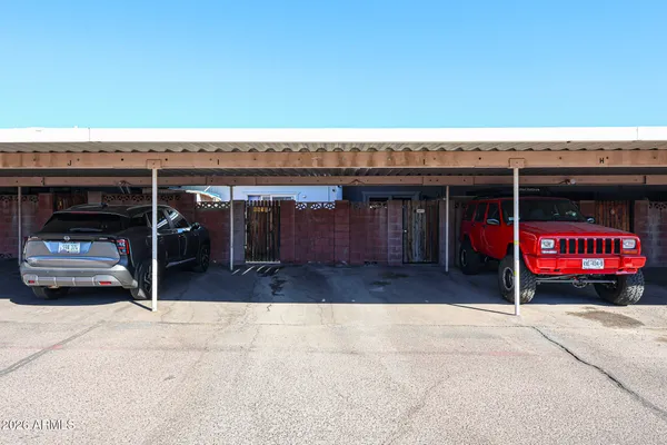 $1,266 | 6818 North 35th Avenue, Unit I, Phoenix, AZ 85017