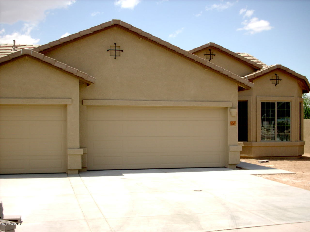 830 South Del Rio Court Apache Junction, AZ 85119 - Photo 1 of 13 Front of Home