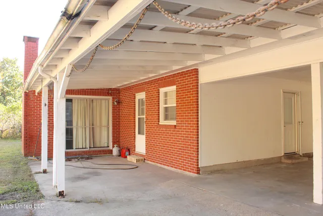 $170,000 | 2104 Sandalwood Place, Gautier, MS 39553