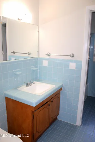 $170,000 | 2104 Sandalwood Place, Gautier, MS 39553