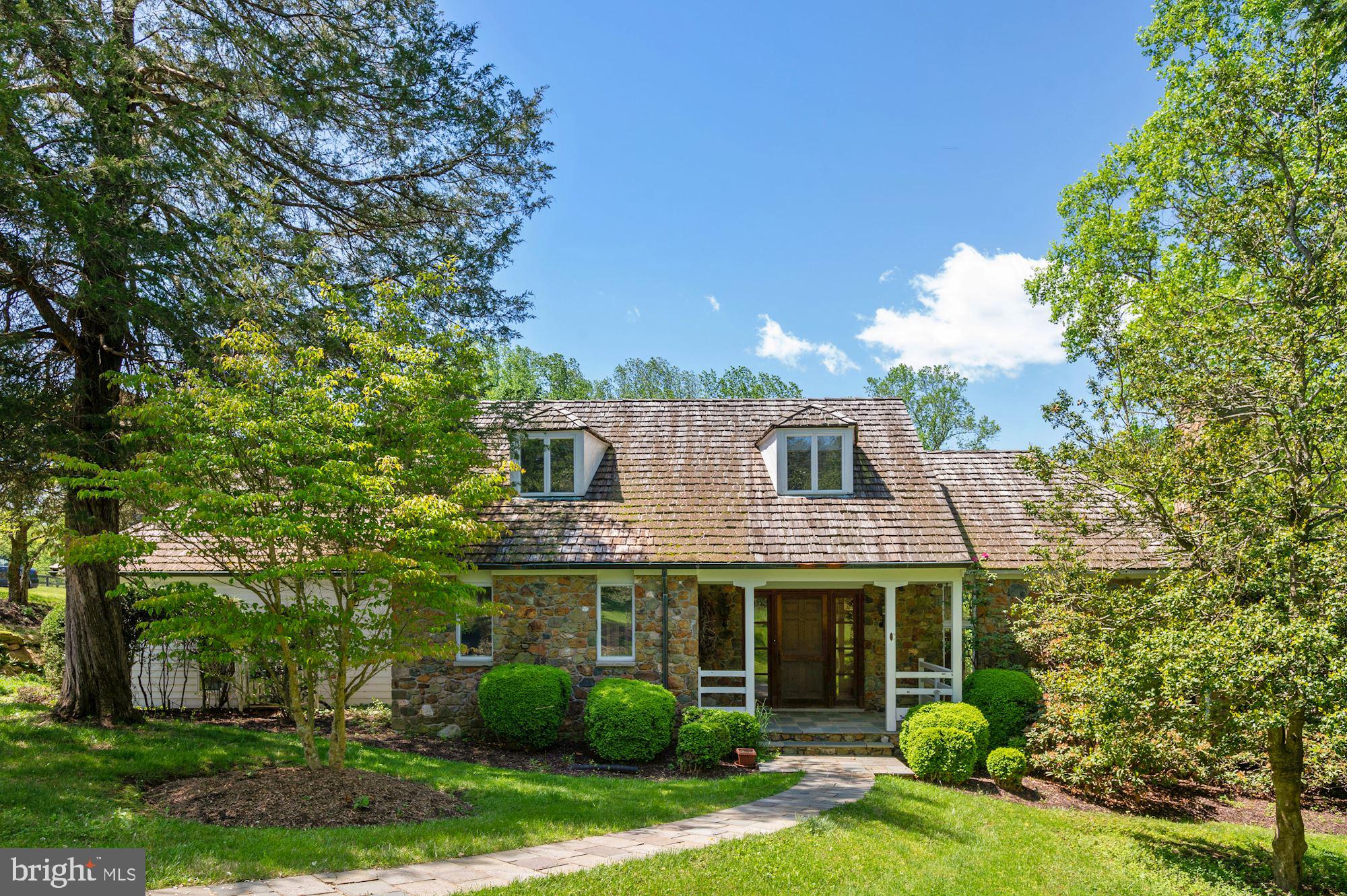 10187 Cliff Mills Road Marshall, VA 20115 - Photo 1 of 46 Charming country retreat