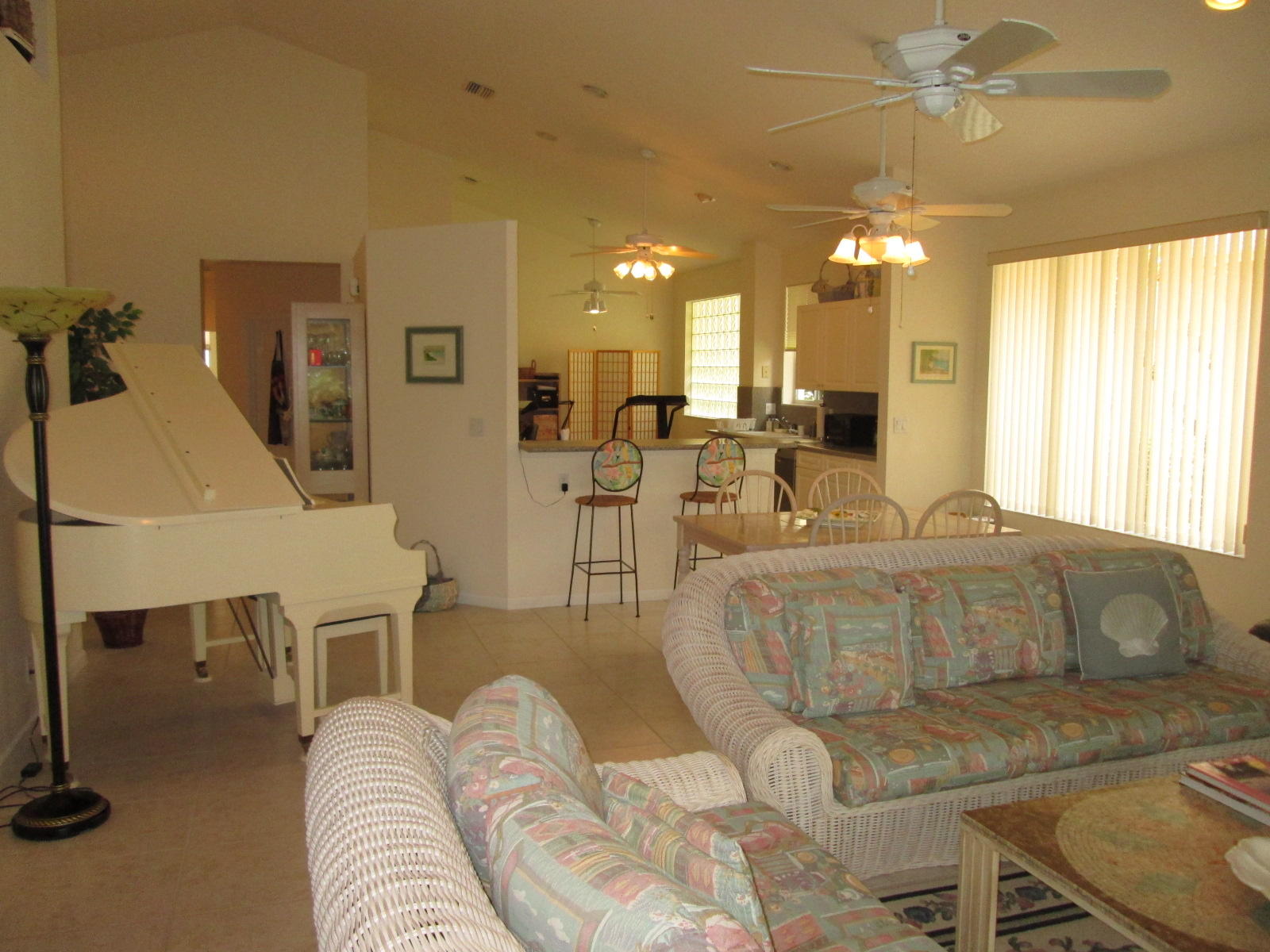 21700 Hammock Point Drive Boca Raton, FL 33433 - Photo 11 of 29 OPEN PLAN LIVING AREA