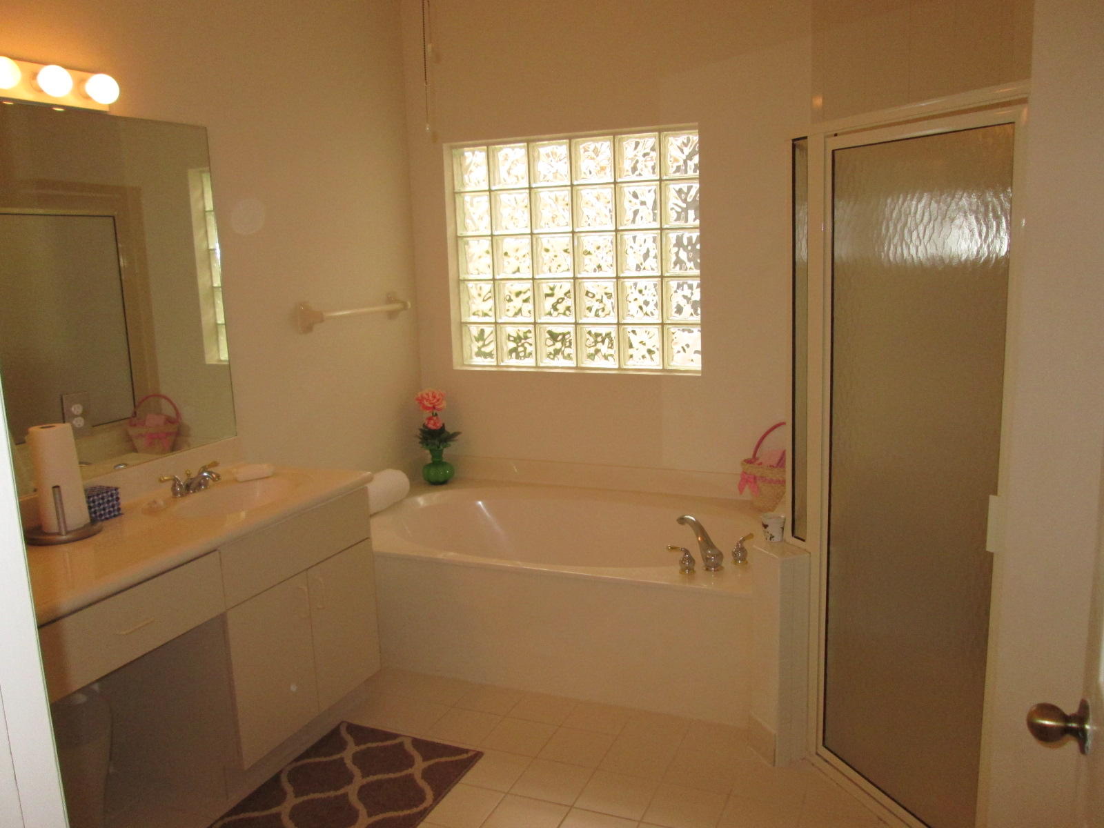 21700 Hammock Point Drive Boca Raton, FL 33433 - Photo 24 of 29 MASTER BATHROOM