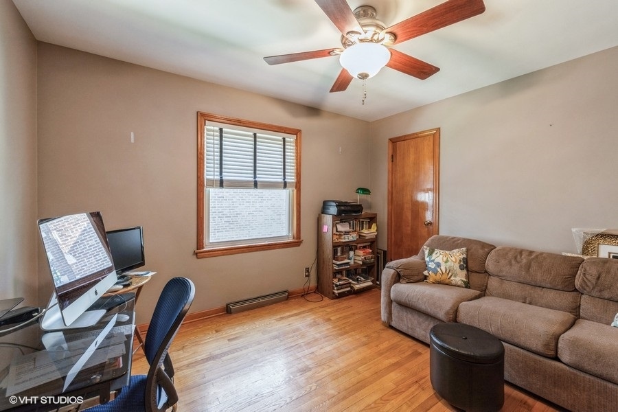 2238 Keystone Avenue North Riverside, IL 60546 - Photo 8 of 11 a living room with furniture and a window