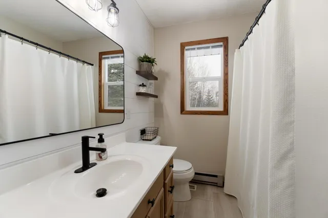 $262,000 | 7021 Dickinson Drive Northwest, Bemidji, MN 56601