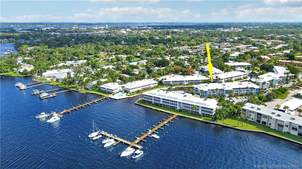 1866 Southwest Palm City Road, Unit 204 Stuart, FL 34994 - Photo 41 of 56 an aerial view of multiple house