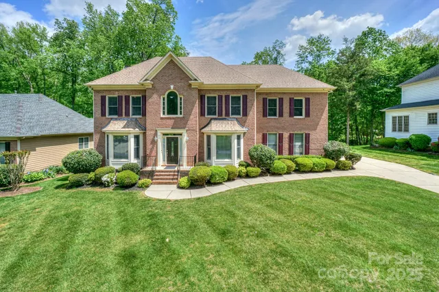 $435,000 | 3119 Castlemaine Drive, Charlotte, NC 28269