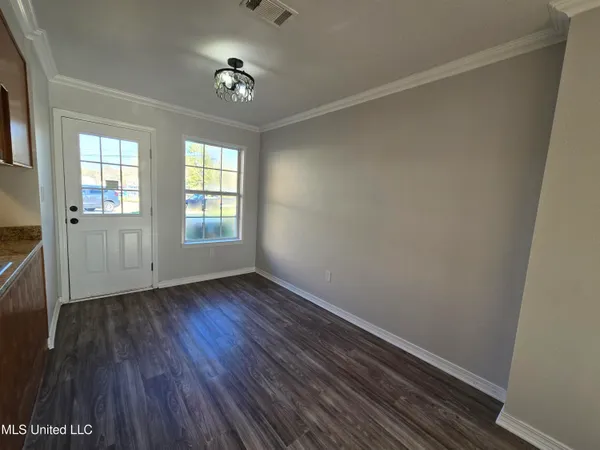 $1,200 | 10479 Cal Lane, Gulfport, MS 39503