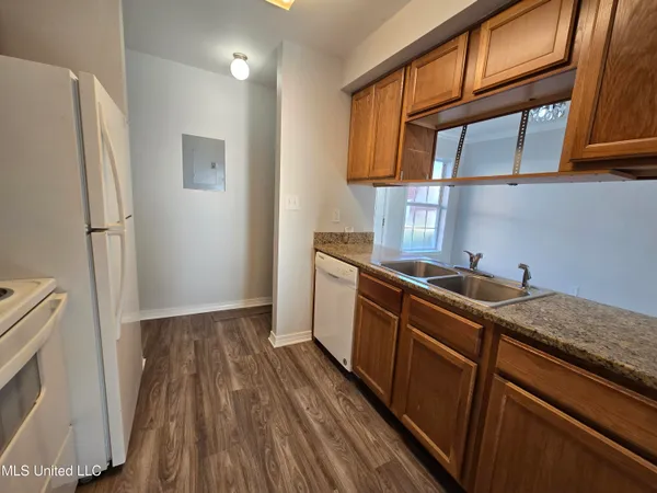 $1,200 | 10479 Cal Lane, Gulfport, MS 39503