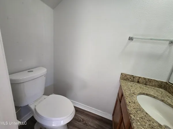 $1,200 | 10479 Cal Lane, Gulfport, MS 39503