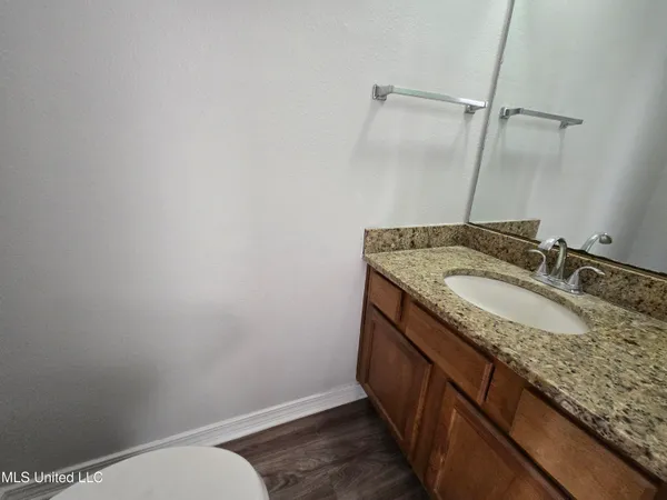 $1,200 | 10479 Cal Lane, Gulfport, MS 39503