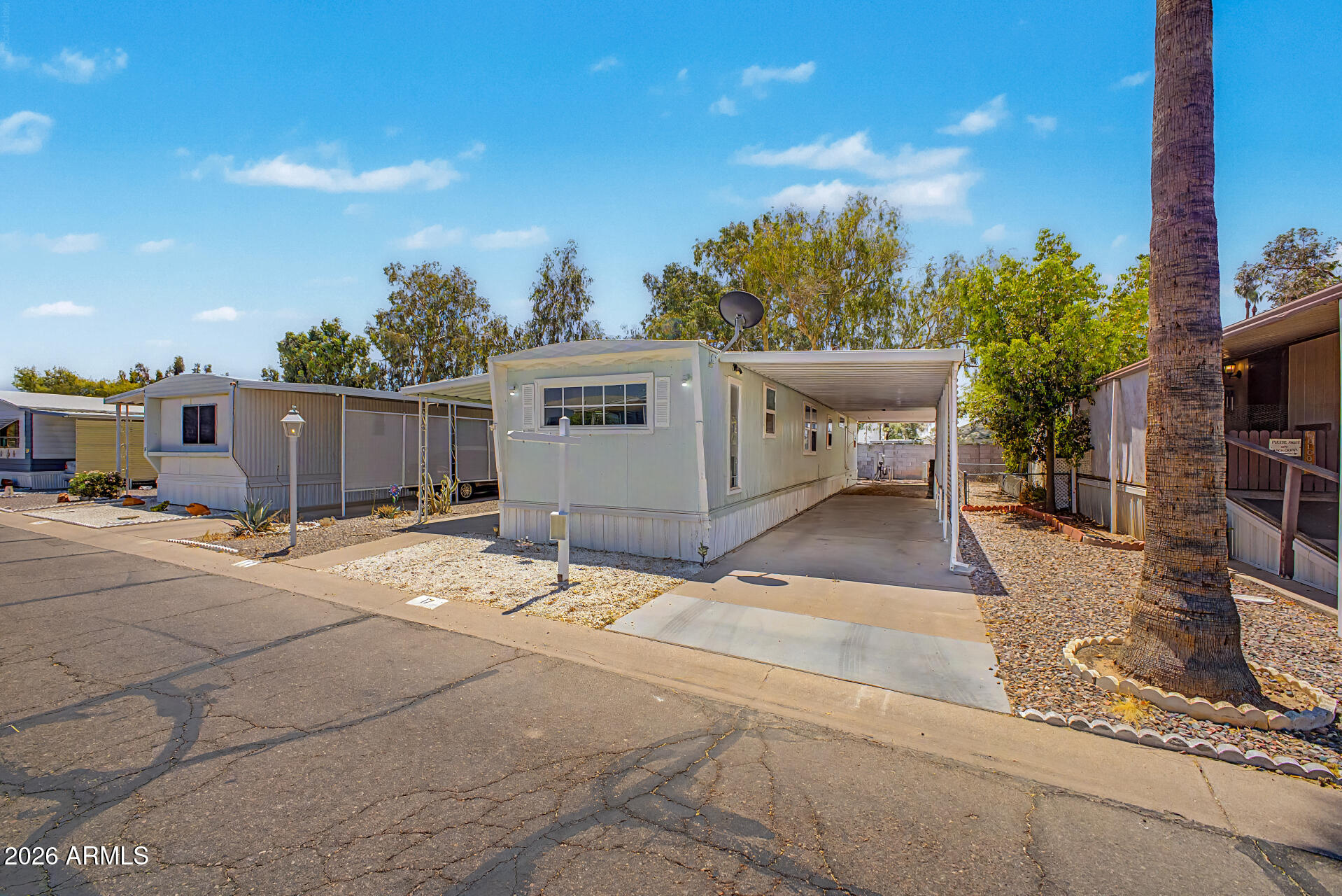 535 South Alma School Road, Unit 17 Mesa, AZ 85210 - Photo 3 of 27