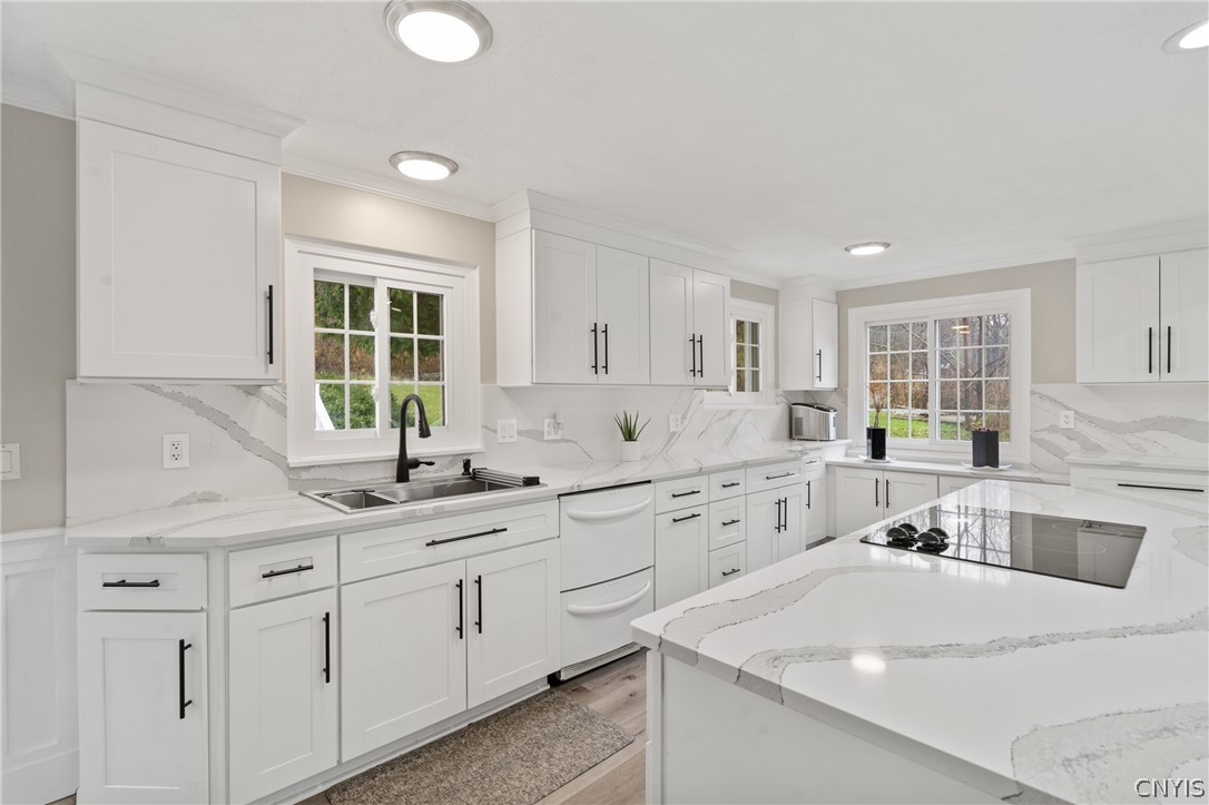 3860 South St Road Marcellus, NY 13108 - Photo 9 of 39