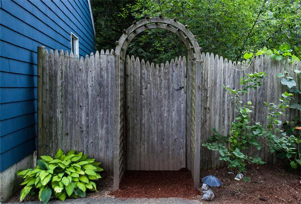 156 Concord Road Wayland, MA 01778 - Photo 13 of 15