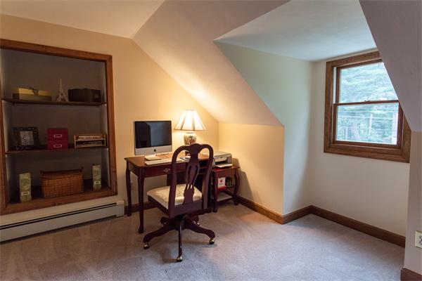 156 Concord Road Wayland, MA 01778 - Photo 10 of 15