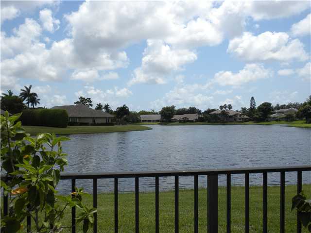 4462 Woodfield Boulevard Boca Raton, FL 33434 - Photo 3 of 25 Additional Photo