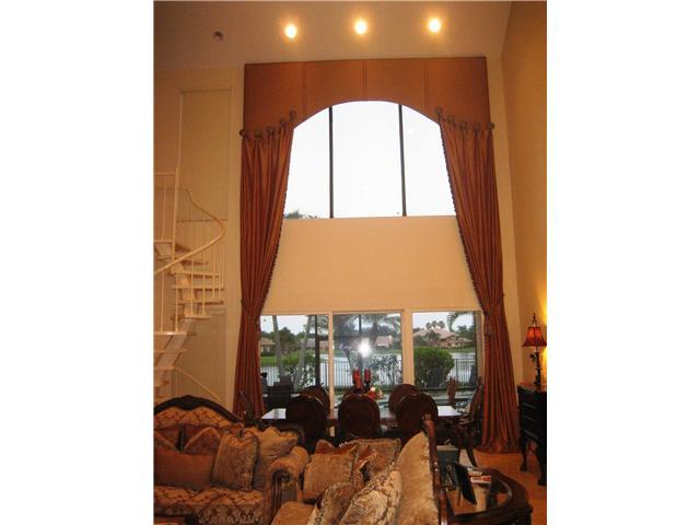 4462 Woodfield Boulevard Boca Raton, FL 33434 - Photo 9 of 25 Additional Photo