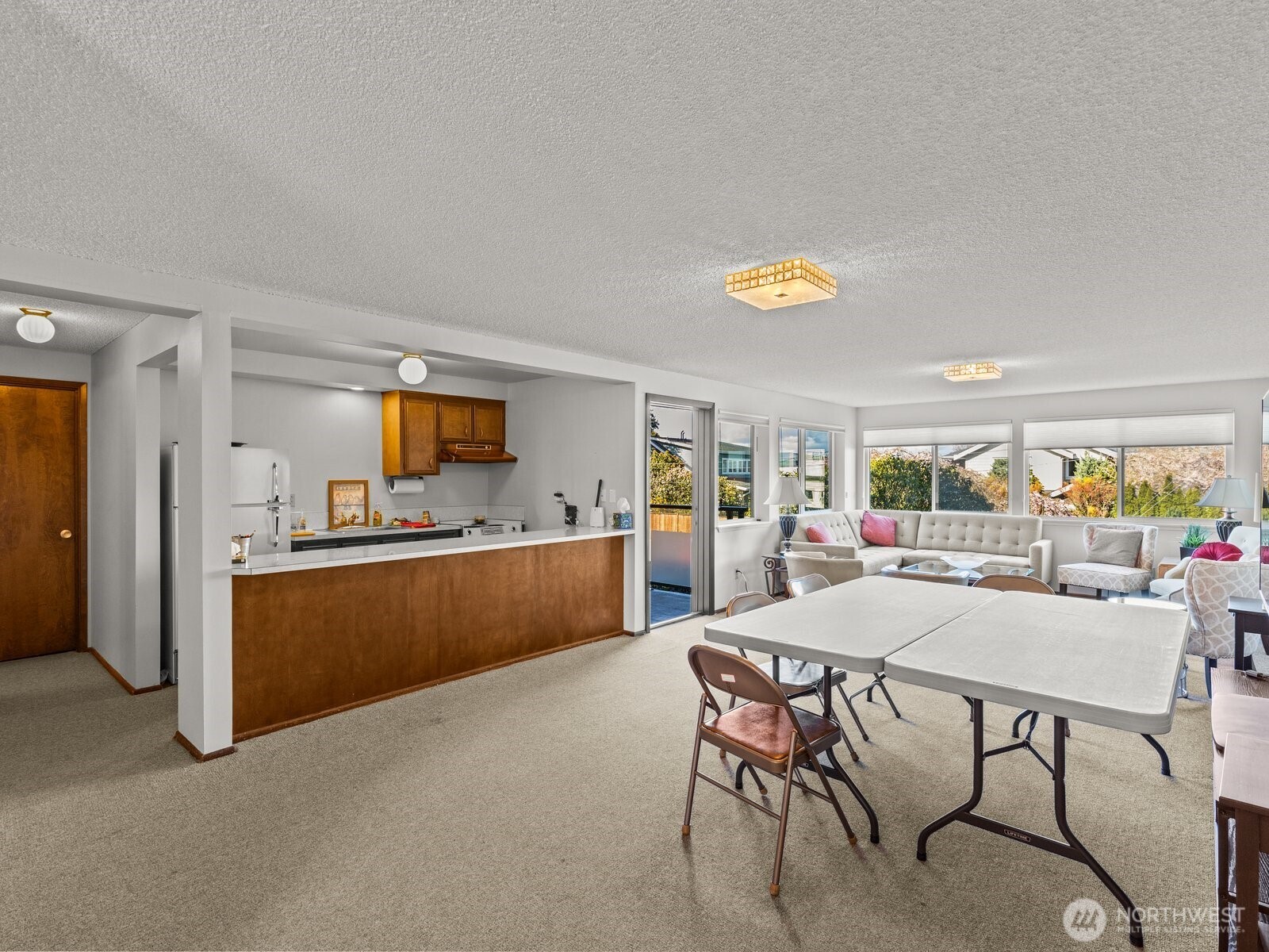 300 2nd Avenue North, Unit 2E Edmonds, WA 98020 - Photo 23 of 33