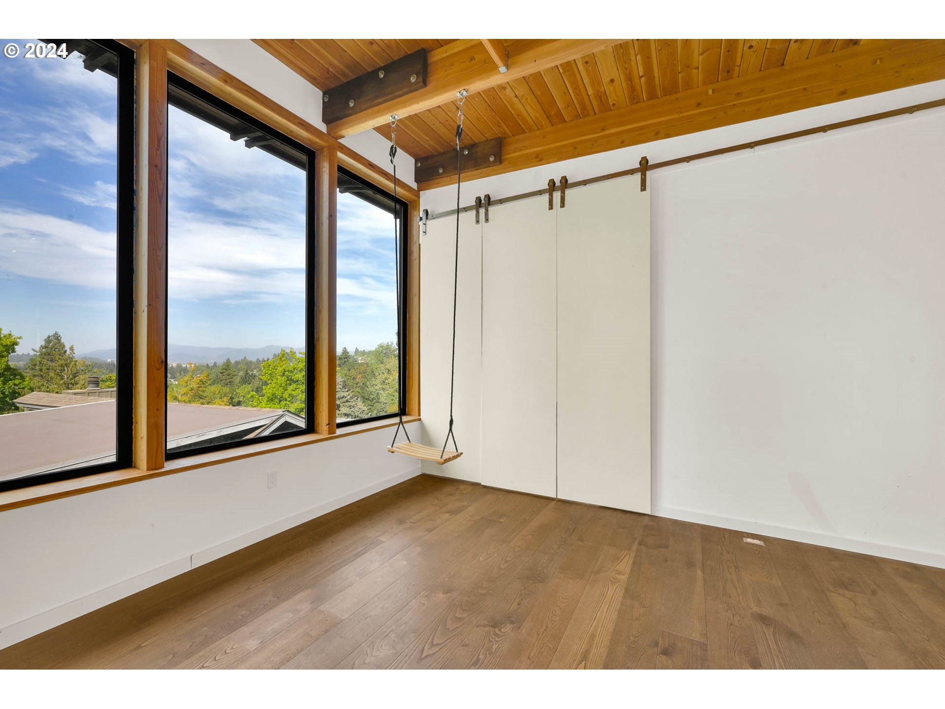 2971 Ingalls Way Eugene, OR 97405 - Photo 22 of 48 Separate Living Quarters