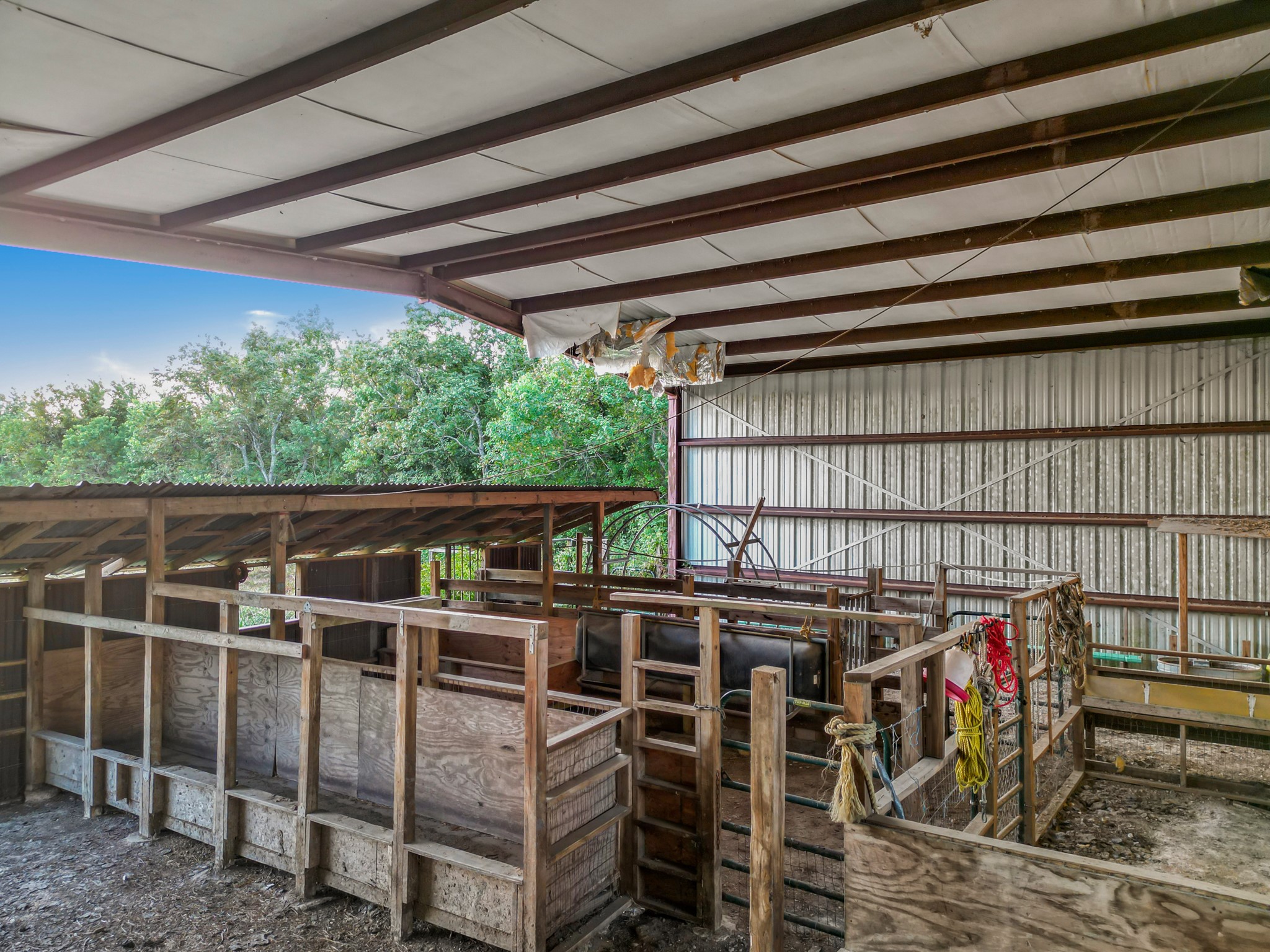 9731 Hadden Road Baytown, TX 77521 - Photo 36 of 45