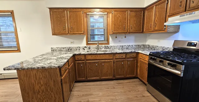 $2,100 | 5324 Long Avenue, Unit 1, Chicago, IL 60638