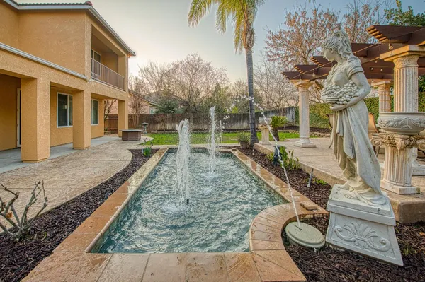 $799,000 | 2271 Serena Avenue, Clovis, CA 93619