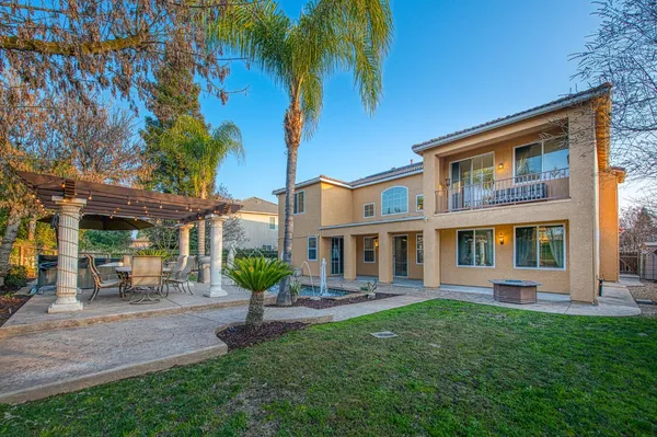 $799,000 | 2271 Serena Avenue, Clovis, CA 93619