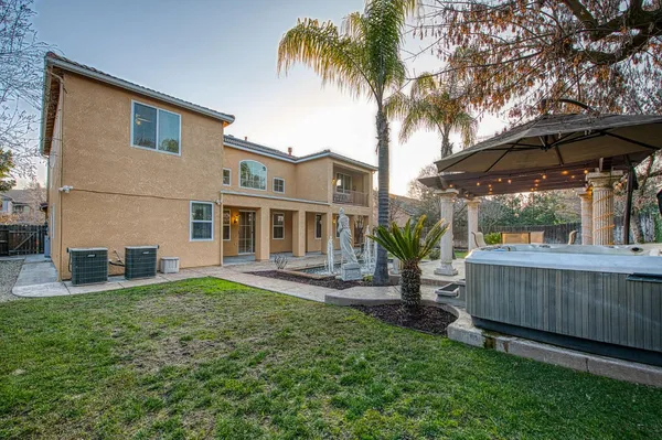 $799,000 | 2271 Serena Avenue, Clovis, CA 93619