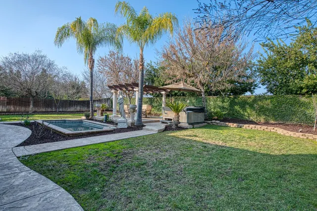 $799,000 | 2271 Serena Avenue, Clovis, CA 93619