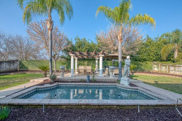 $799,000 | 2271 Serena Avenue, Clovis, CA 93619