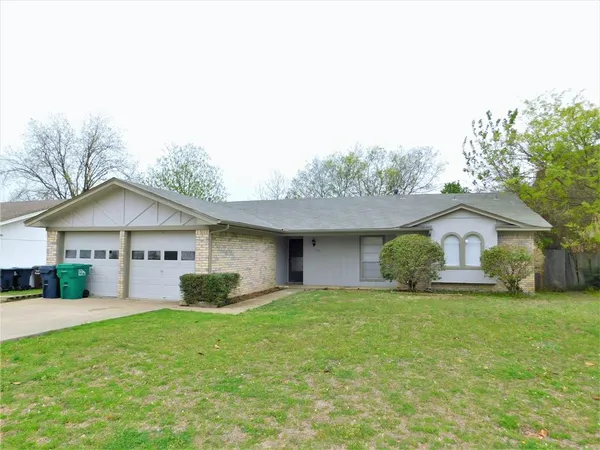 $1,950 | 1706 Wisteria Street, Denton, TX 76205