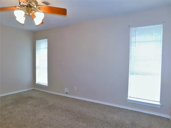 $1,950 | 1706 Wisteria Street, Denton, TX 76205