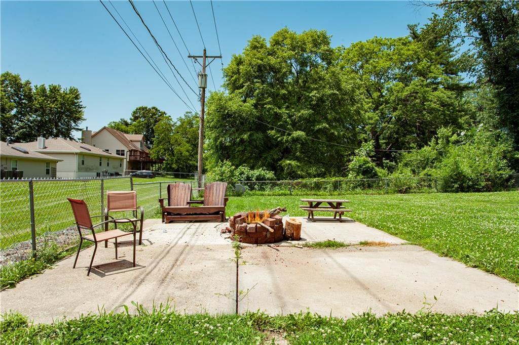 2522 Queen Ridge Drive Independence, MO 64055 - Photo 15 of 15
