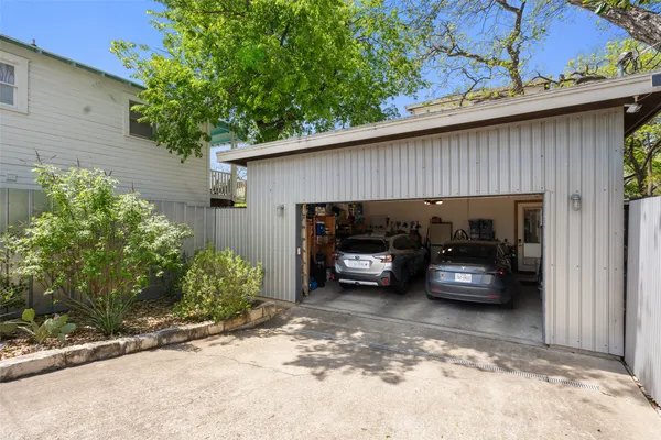 $1,695,000 | 1809 Eva Street, Austin, TX 78704