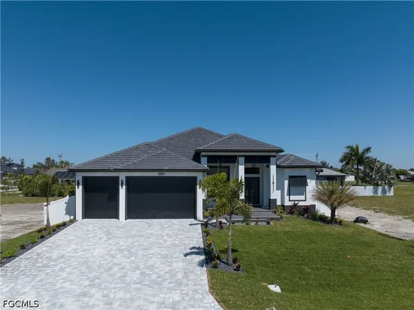 $5,000 | 3321 Southwest 3rd Lane, Cape Coral, FL 33991