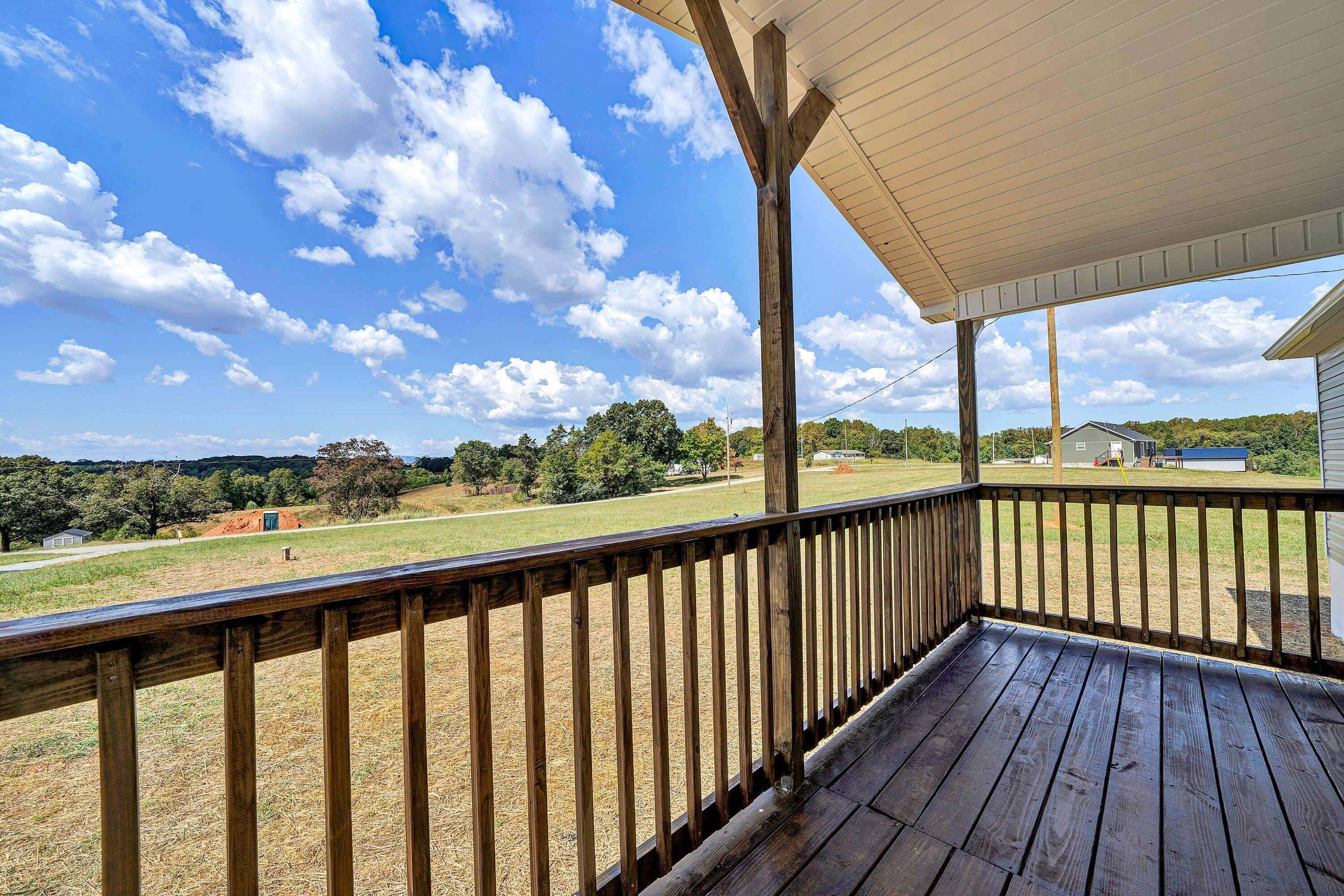2236 Lipscomb Road Moneta, VA 24121 - Photo 6 of 36 pic 6