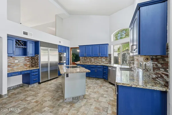$920,000 | 6950 West Willow Avenue, Peoria, AZ 85381