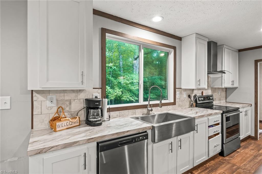 194 Lakefield Road Stokesdale, NC 27357 - Photo 12 of 38
