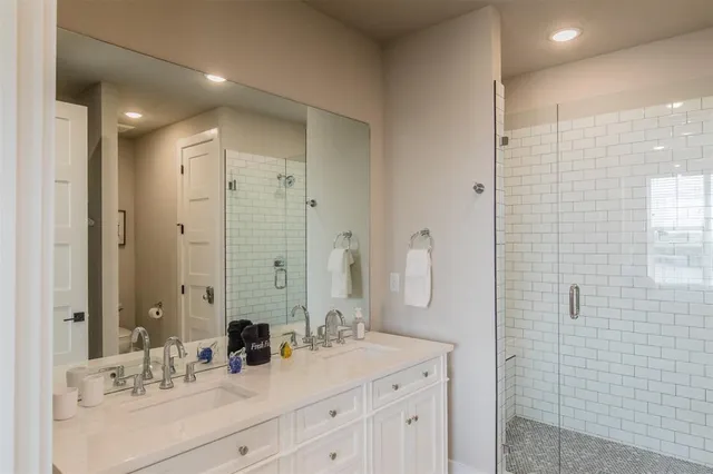 a bathroom with a shower curtain