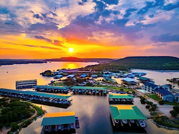 $555,000 | 3412 Scenic Point Road, Unit 206, Graford, TX 76449