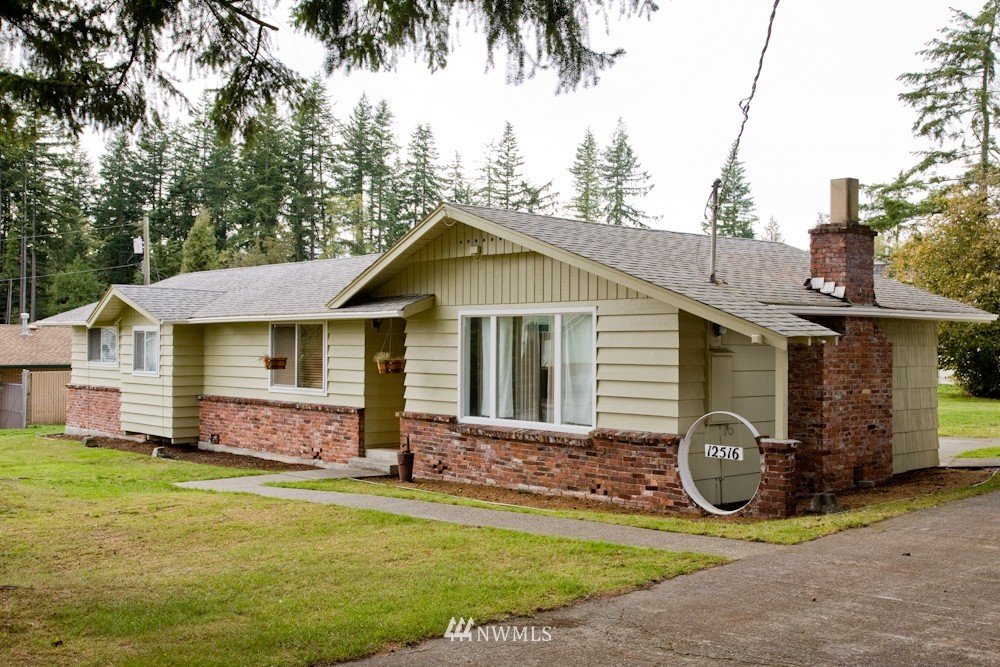 12516 Alexander Road Everett, WA 98204 - Photo 1 of 1 Gallery Image 1